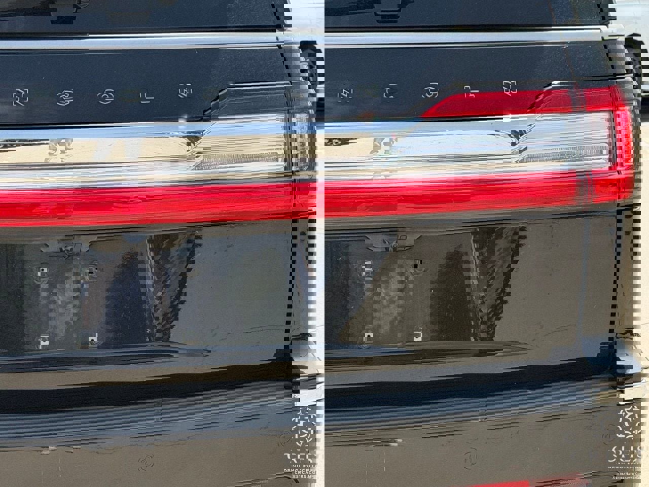 Used 2019 Lincoln Navigator L Black Label w/ Cargo Package AWD/4WD image 7