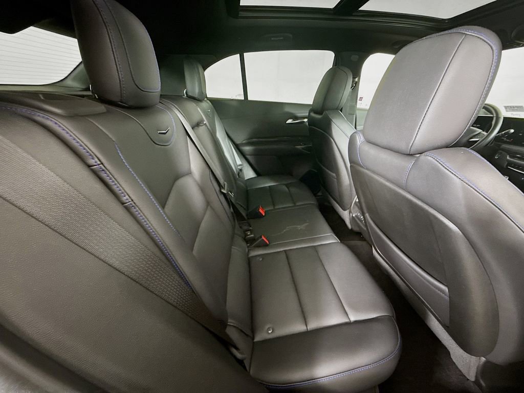 Used 2024 Cadillac XT4 Sport w/ Cold Weather Package image 29