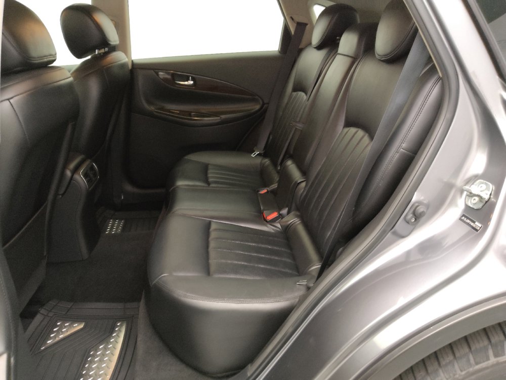 Used 2017 INFINITI QX50 2WD w/ Premium Plus Package image 18