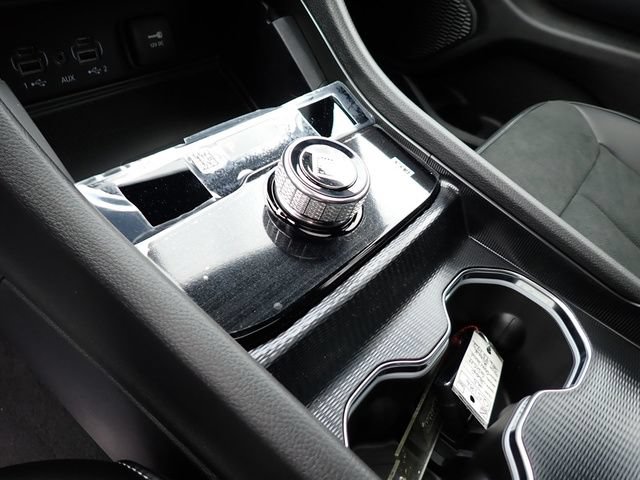 New 2025 Jeep Grand Cherokee L Altitude AWD/4WD image 18