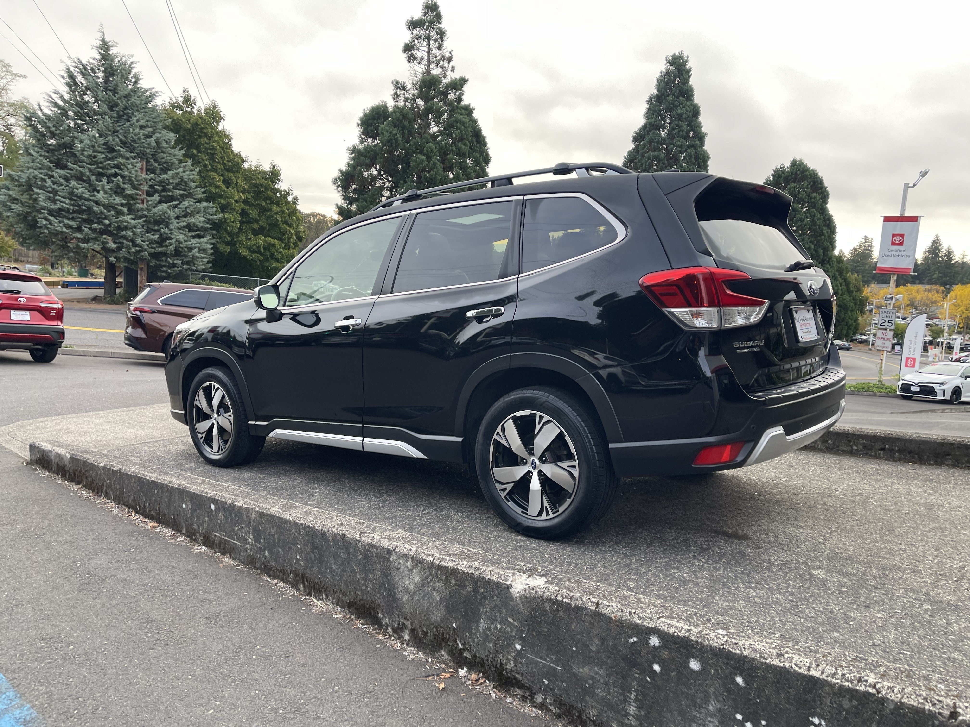 Used 2019 Subaru Forester Touring w/ Popular Package #3 AWD/4WD image 5