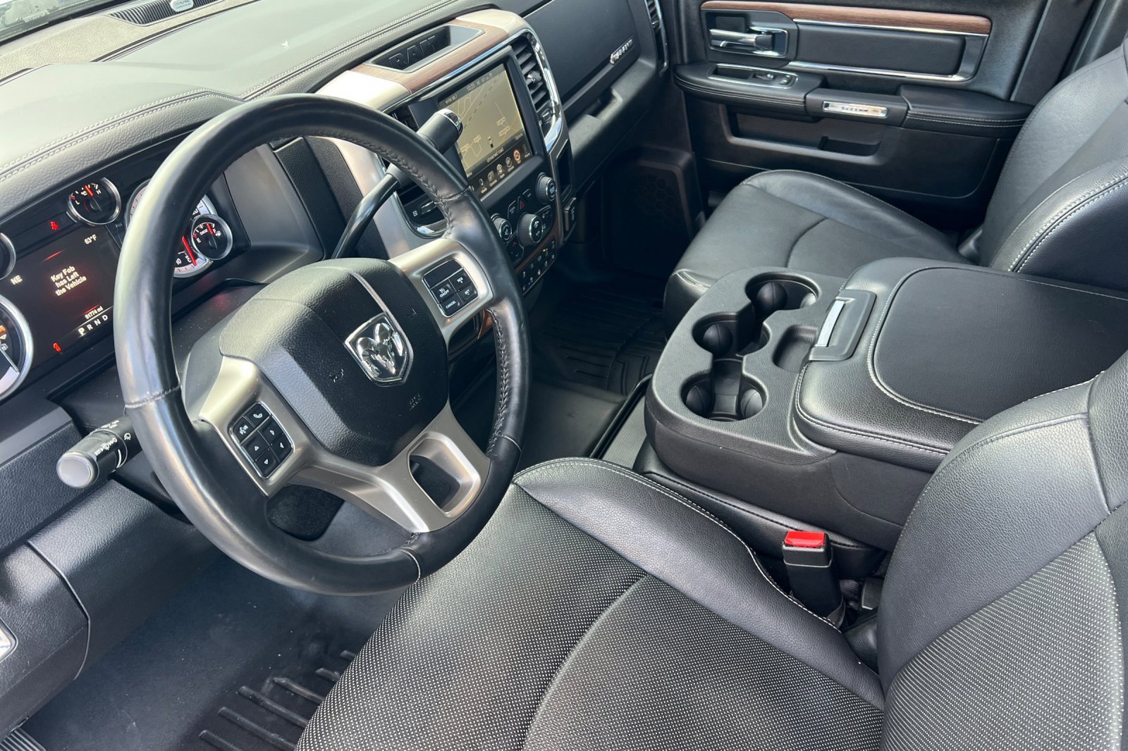 Used 2017 RAM 2500 Laramie image 11