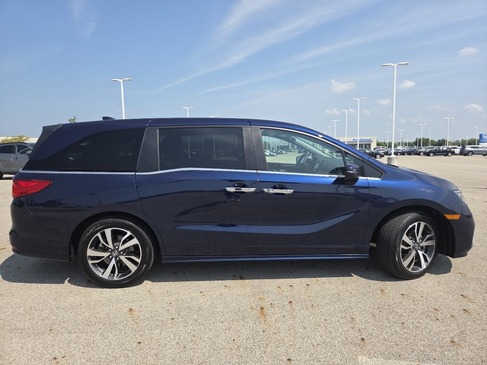 Used 2024 Honda Odyssey Touring image 19