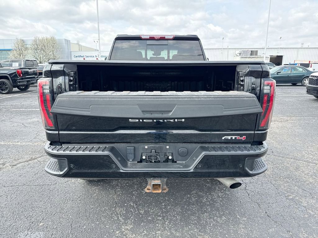 Used 2024 GMC Sierra 2500 AT4 w/ Technology Package image 24