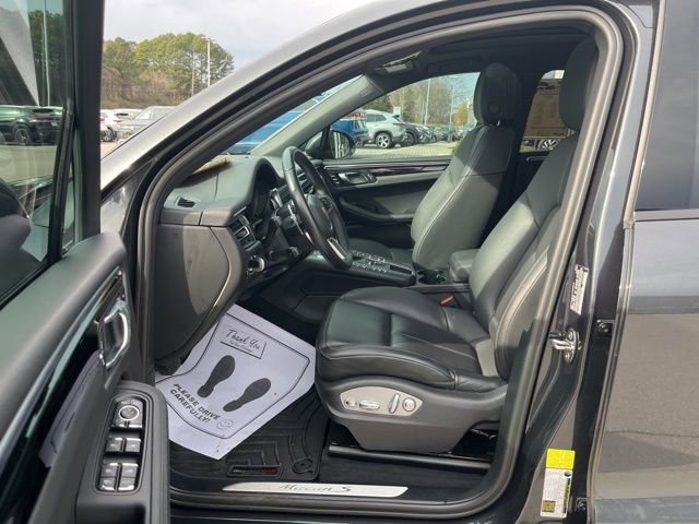 Used 2021 Porsche Macan S image 31