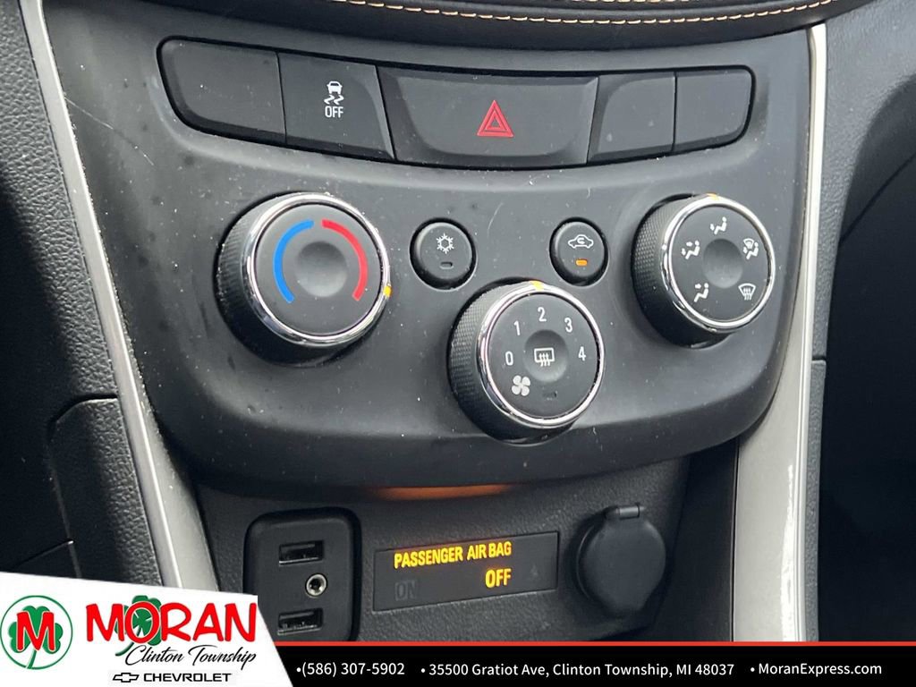 Certified 2022 Chevrolet Trax LT w/ LT Convenience Package image 22
