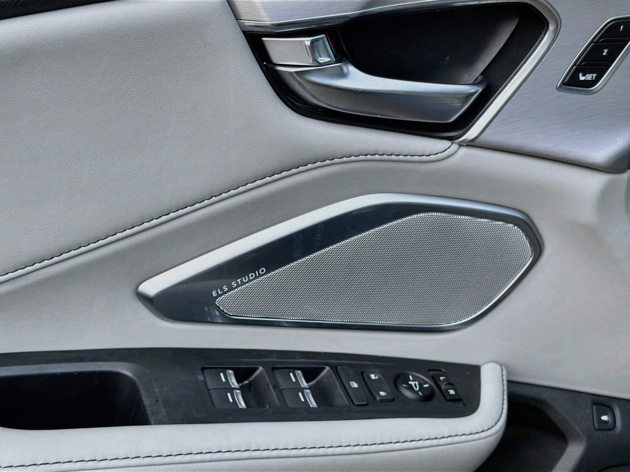 Used 2020 Acura RDX w/ Technology Package FWD image 21