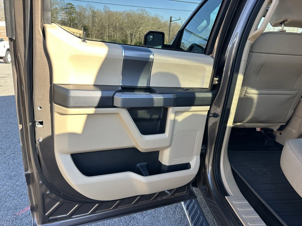 Used 2015 Ford F150 XLT w/ Equipment Group 301A Mid image 23