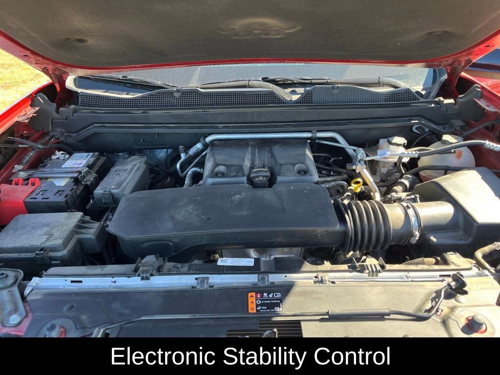 Used 2024 GMC Canyon AT4 w/ Technology Package image 27