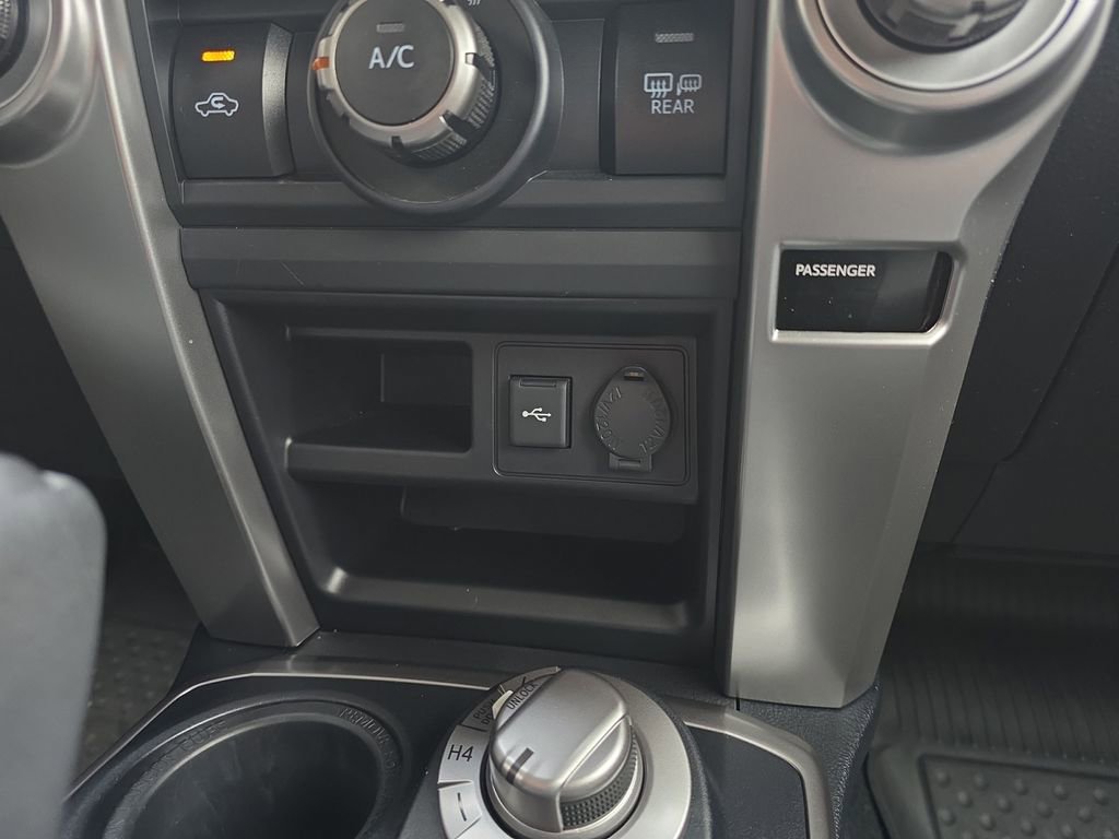 Used 2023 Toyota 4Runner SR5 Premium image 24