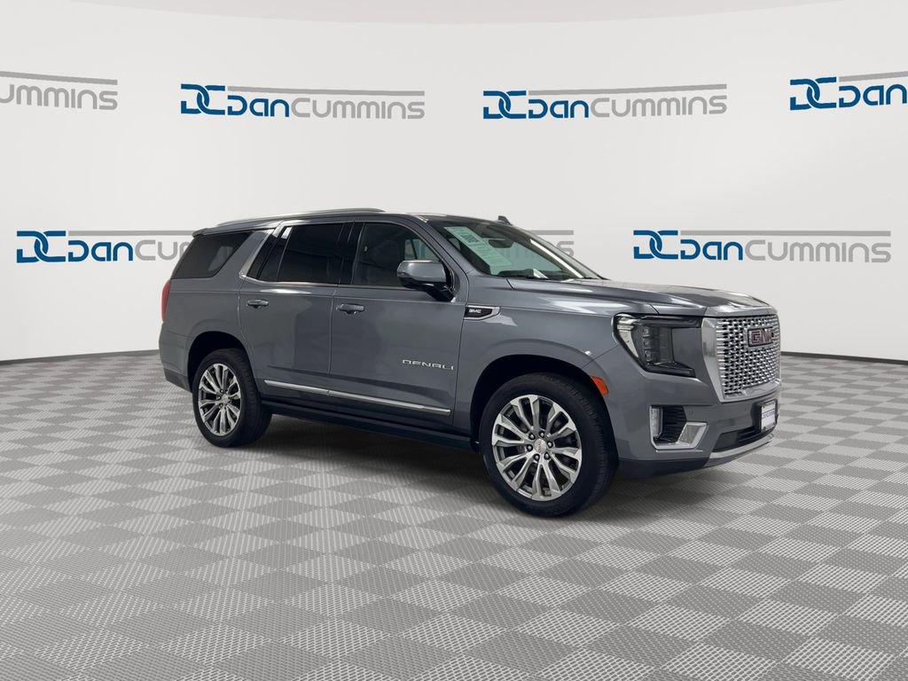 Used 2021 GMC Yukon Denali w/ Denali Premium Package AWD/4WD image 2