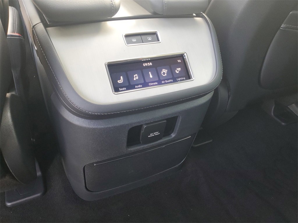 New 2025 Lincoln Navigator L Reserve w/ Jet Appearance Package image 16