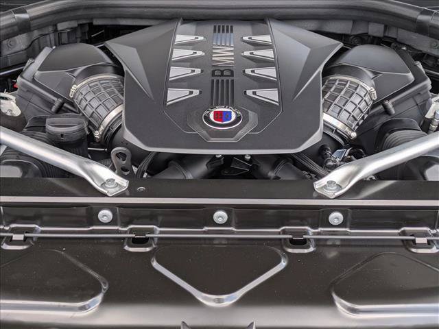 New 2026 BMW ALPINA XB7 AWD/4WD image 18