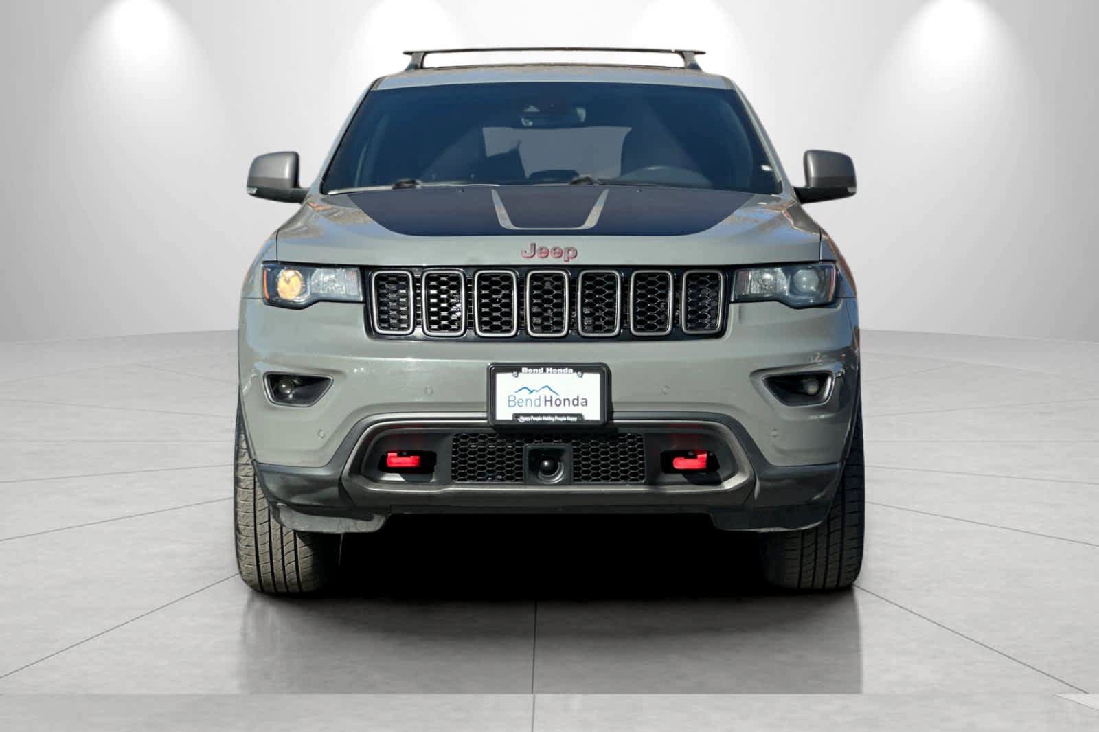 Used 2019 Jeep Grand Cherokee Trailhawk AWD/4WD image 10