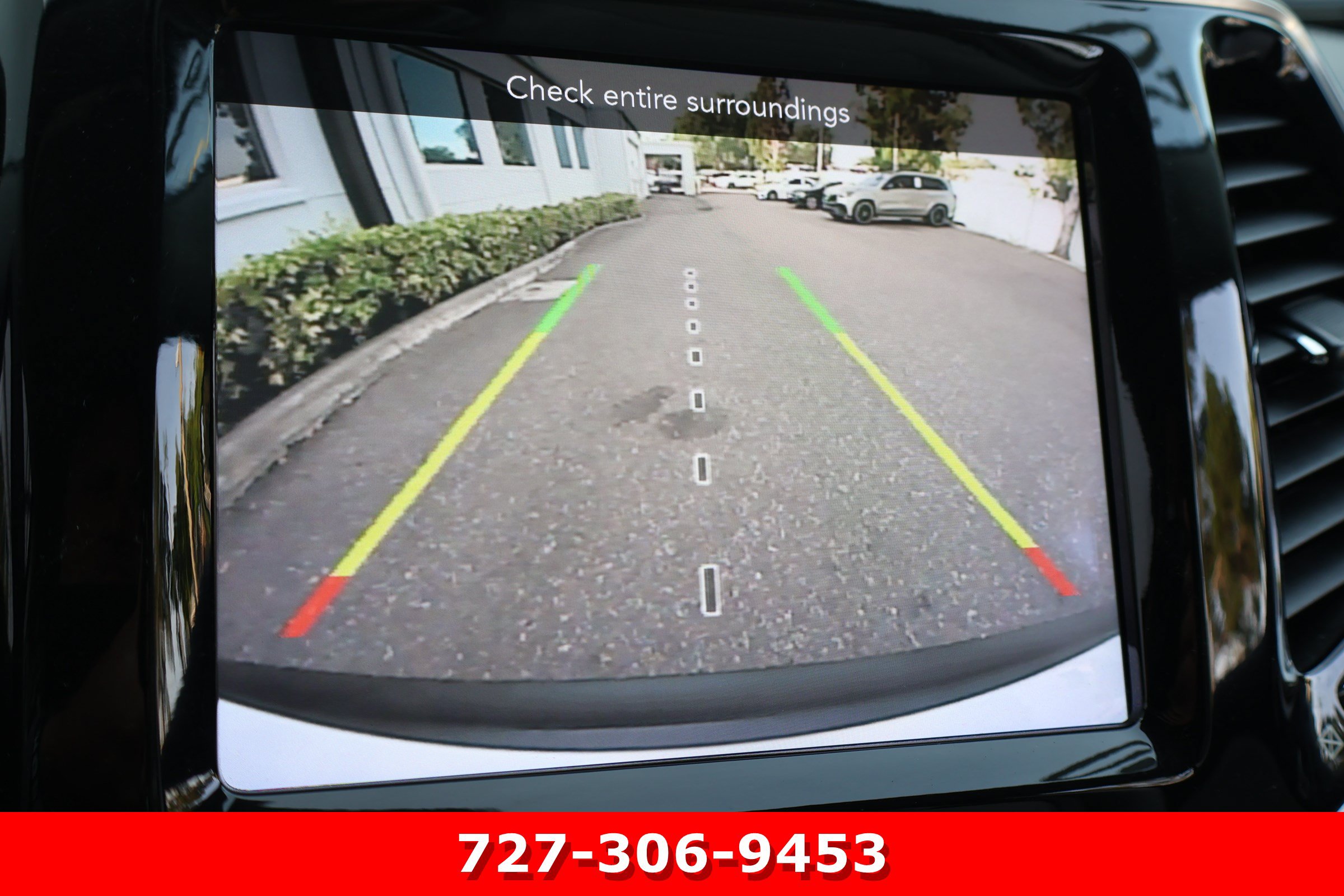 Used 2020 Jeep Cherokee Limited AWD/4WD image 4
