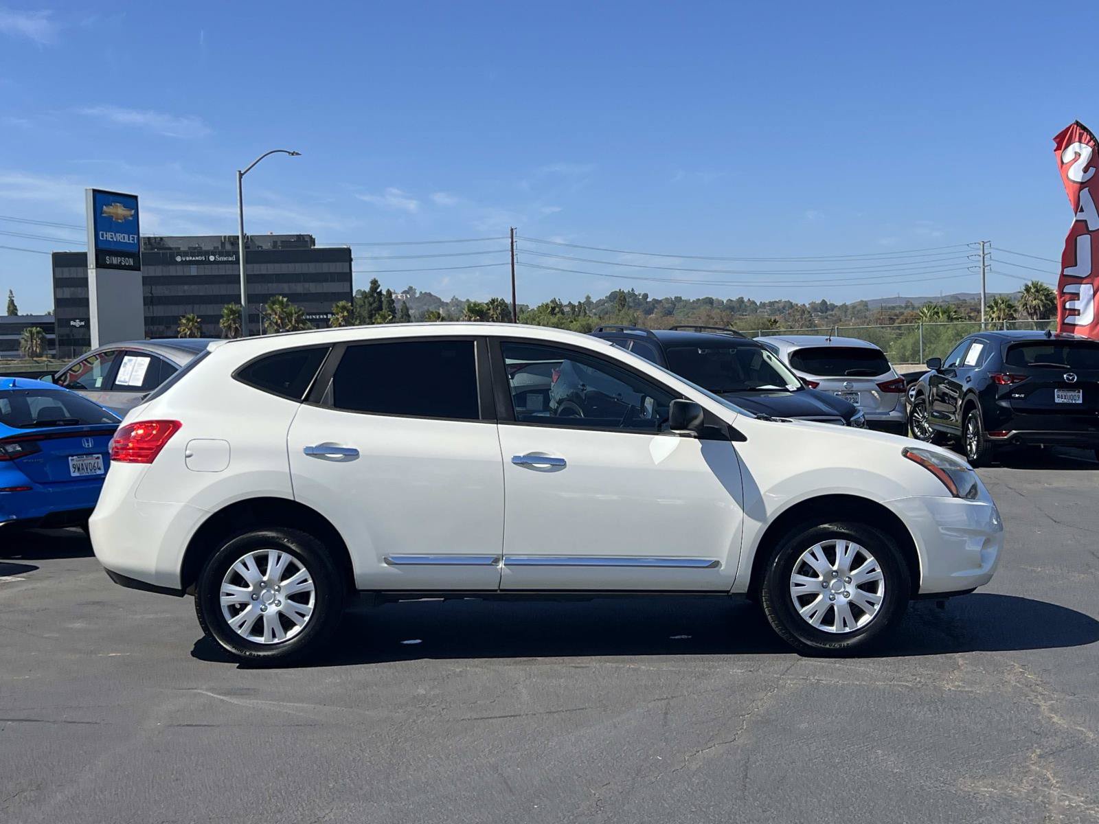 Used 2015 Nissan Rogue S FWD image 20