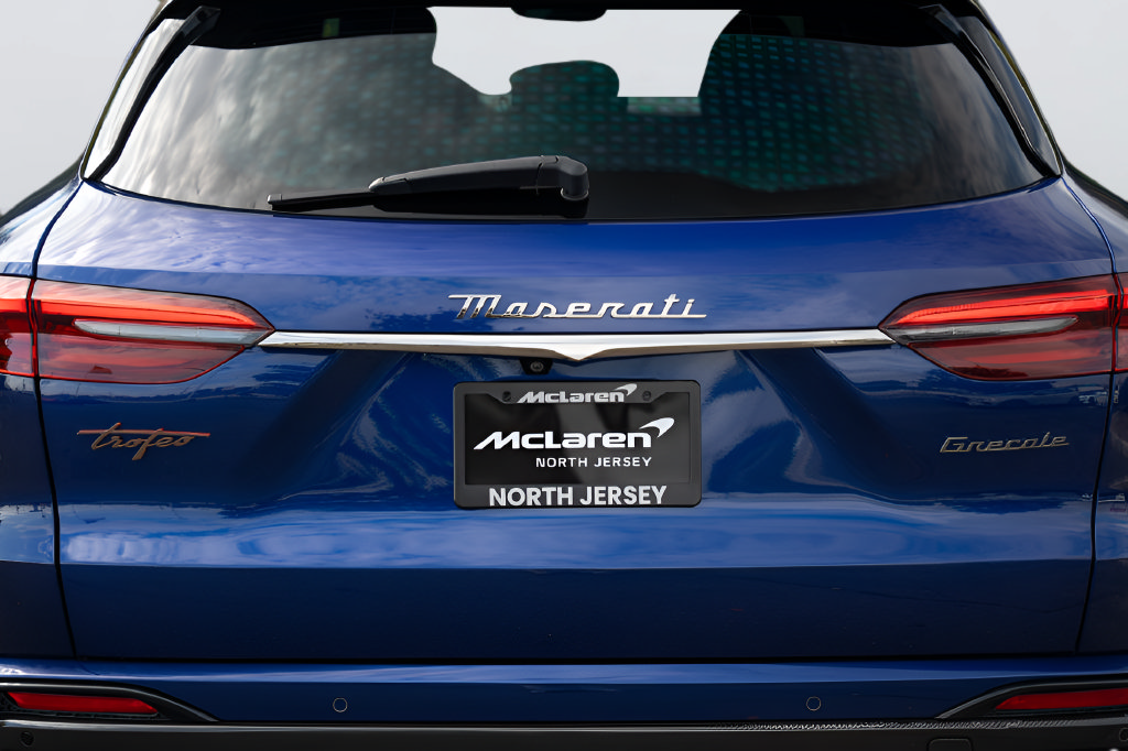 Used 2023 Maserati Grecale Trofeo AWD/4WD image 17
