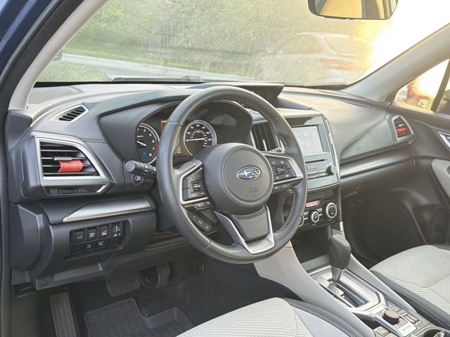 Used 2022 Subaru Forester Premium AWD/4WD image 9