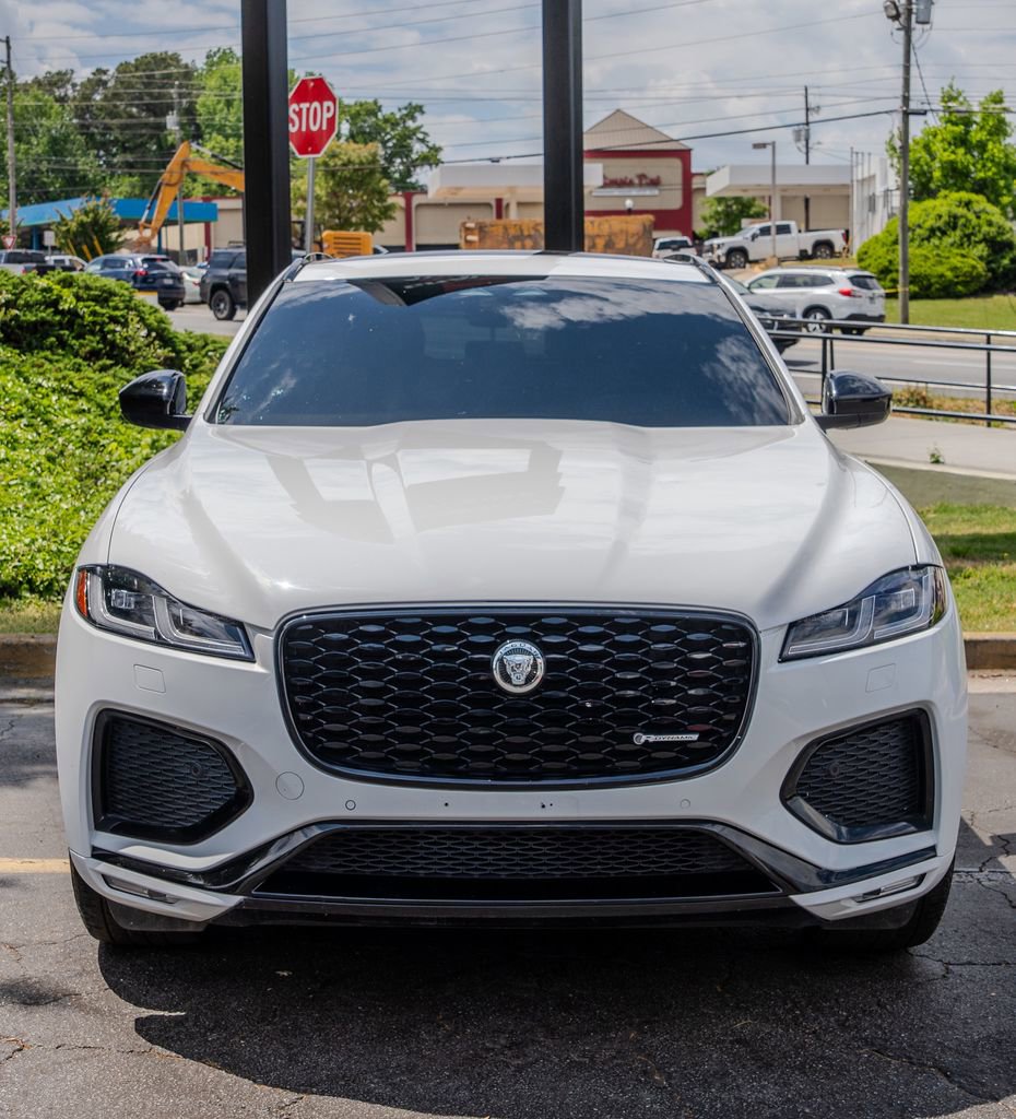 Used 2024 Jaguar F-PACE R-Dynamic S AWD/4WD image 2