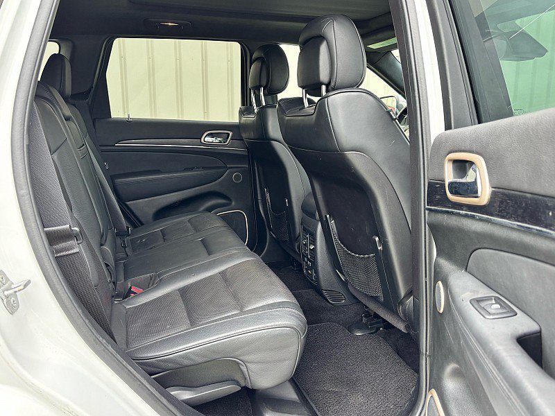 Used 2014 Jeep Grand Cherokee Summit AWD/4WD image 18
