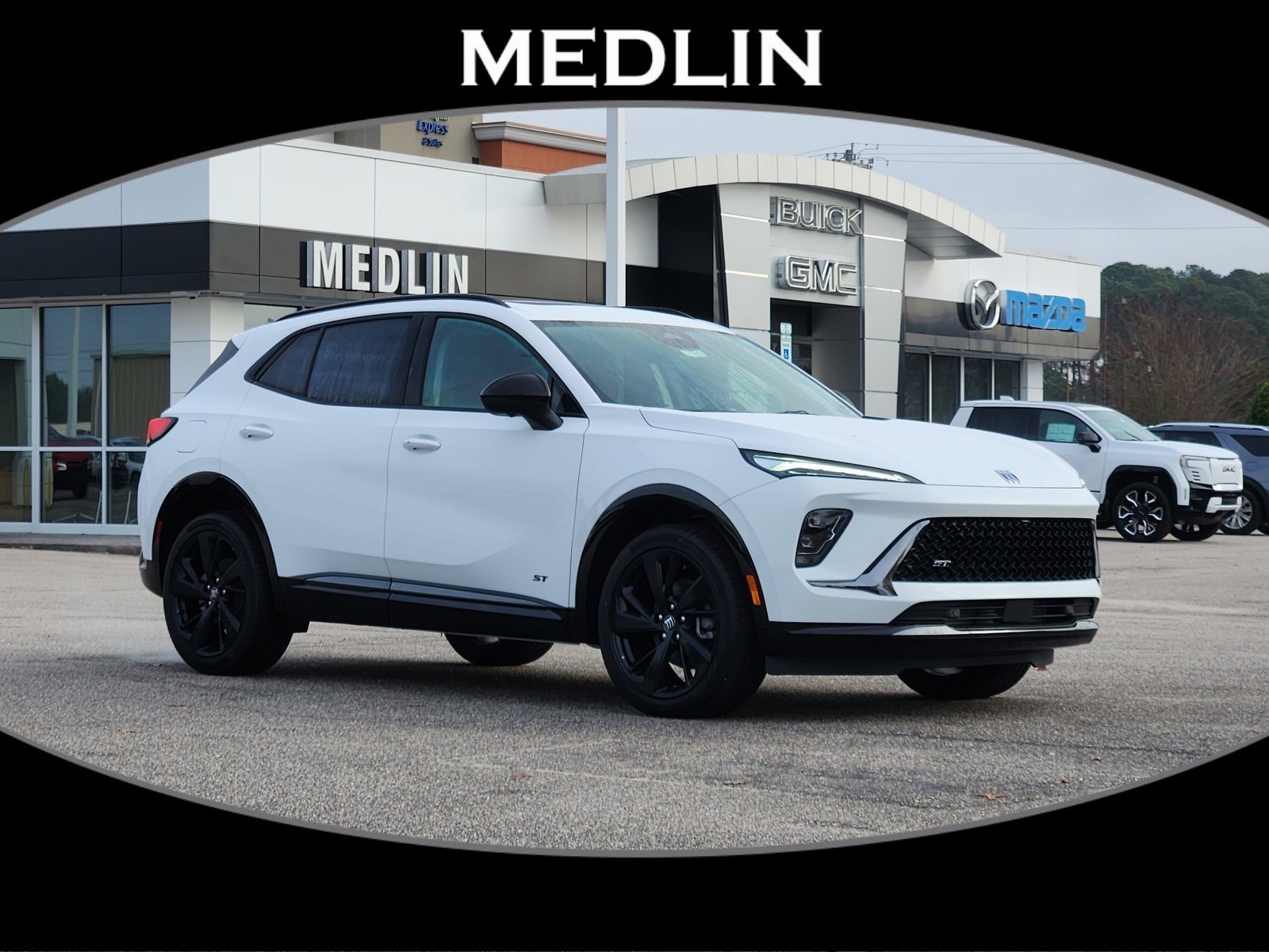 New 2025 Buick Envision Sport Touring image 1