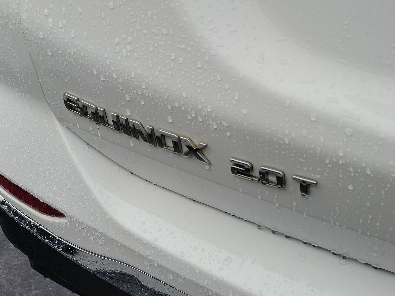 Used 2020 Chevrolet Equinox LT FWD image 8