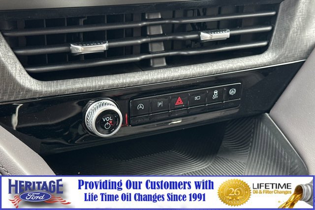 New 2026 Ford Explorer Platinum image 22