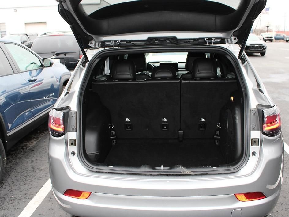 Used 2022 Jeep Compass High Altitude image 10