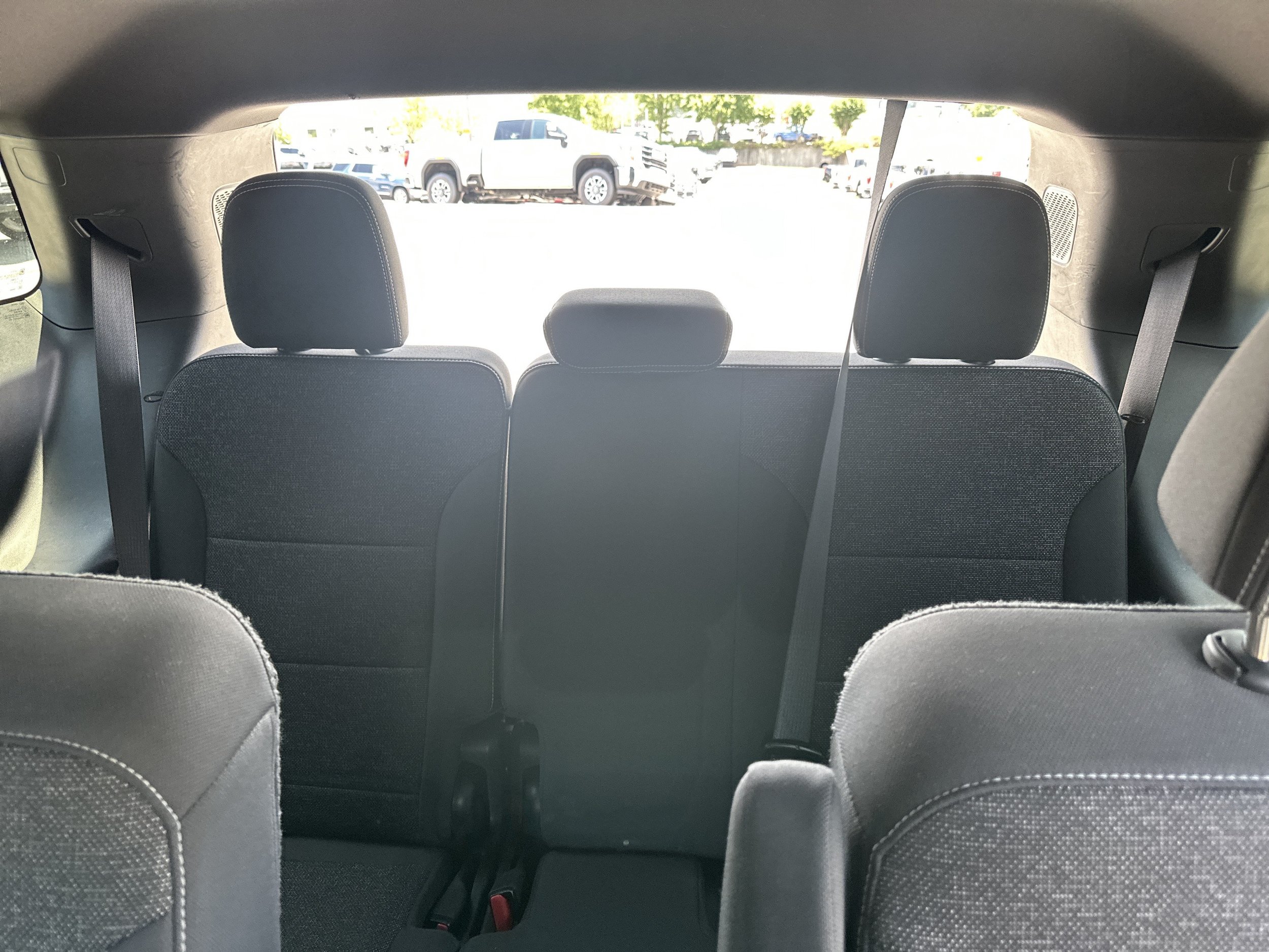 Used 2024 Chevrolet Traverse LT FWD image 25