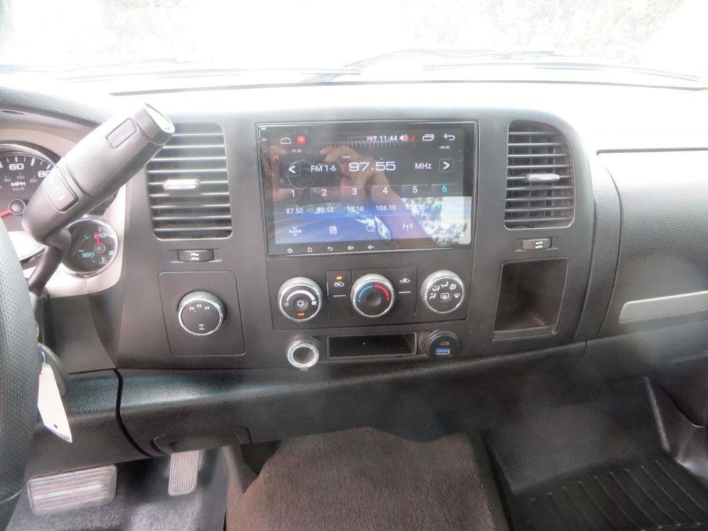 Used 2008 Chevrolet Silverado 2500 LT w/ Suspension Package, Off-Road AWD/4WD image 21