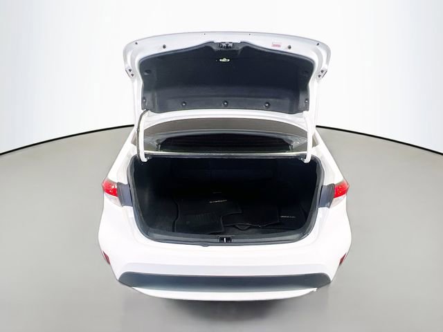 Used 2020 Toyota Corolla LE FWD image 29