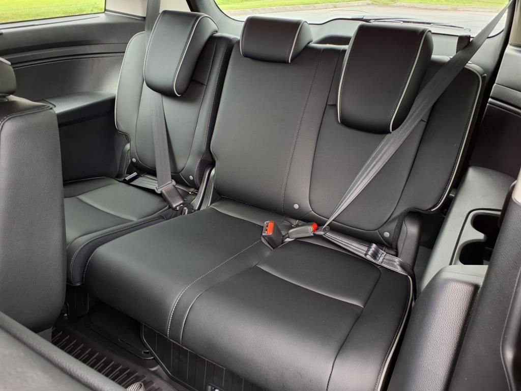 New 2026 Honda Odyssey Touring image 11
