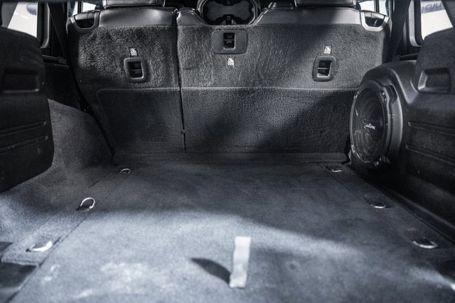 Used 2020 Jeep Wrangler Unlimited Sahara image 10