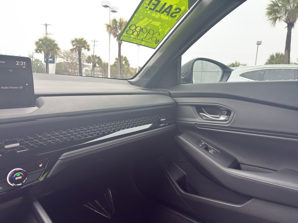 Used 2025 Honda Accord Sport image 25