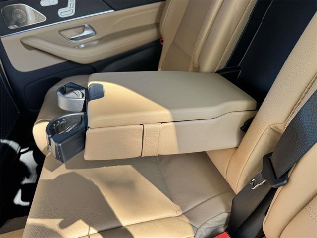New 2026 Mercedes-Benz GLS 450 4MATIC image 31