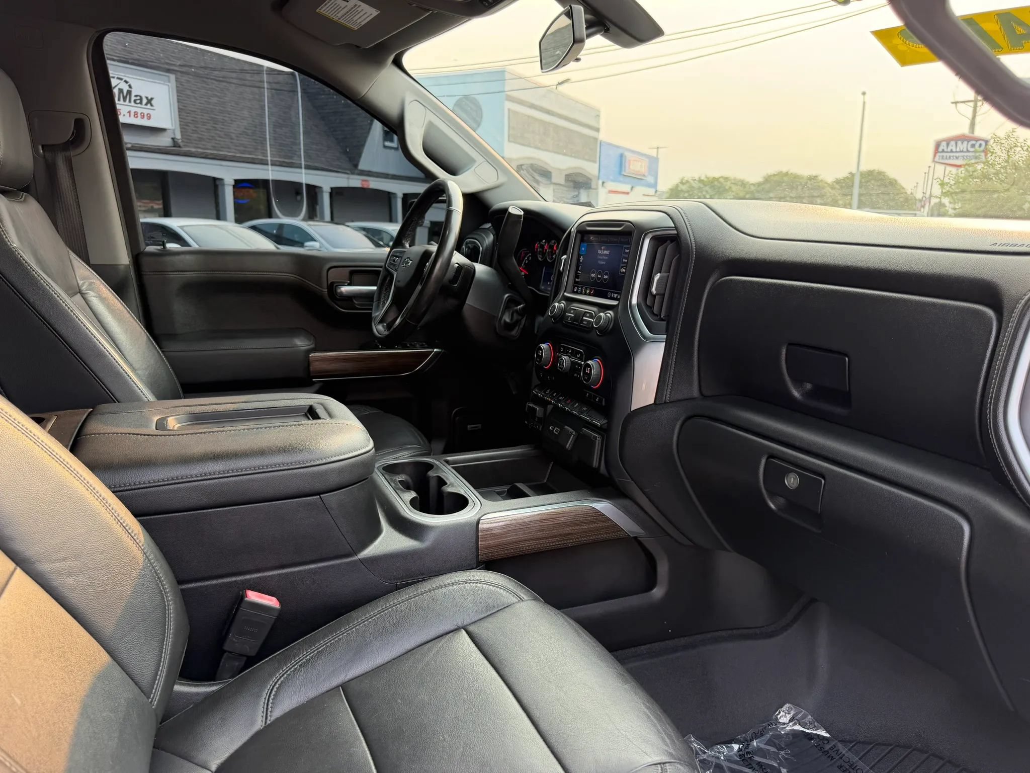 Used 2020 Chevrolet Silverado 1500 LT Trail Boss AWD/4WD image 18