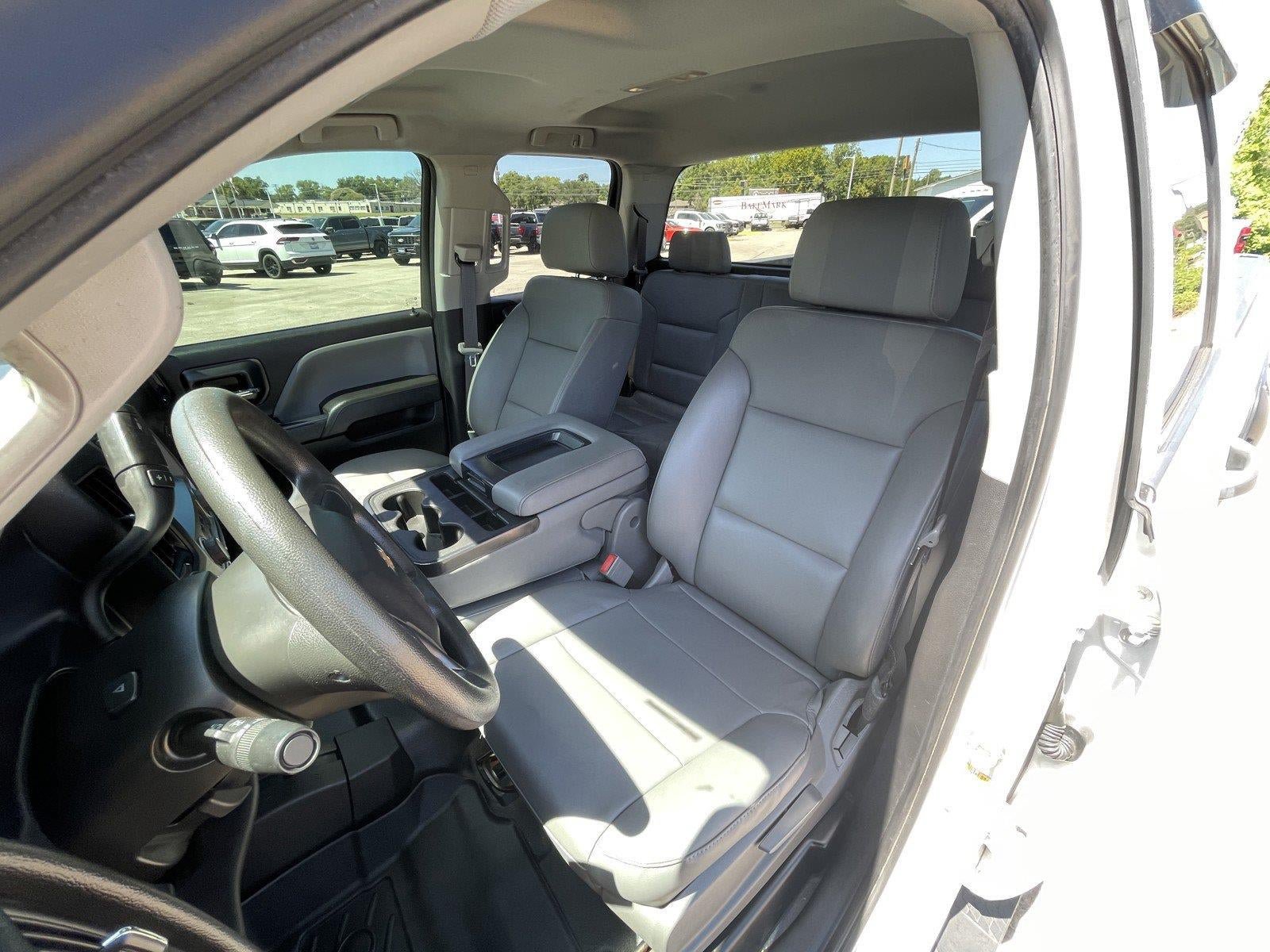 Used 2017 Chevrolet Silverado 2500 W/T w/ WT Convenience Package AWD/4WD image 12