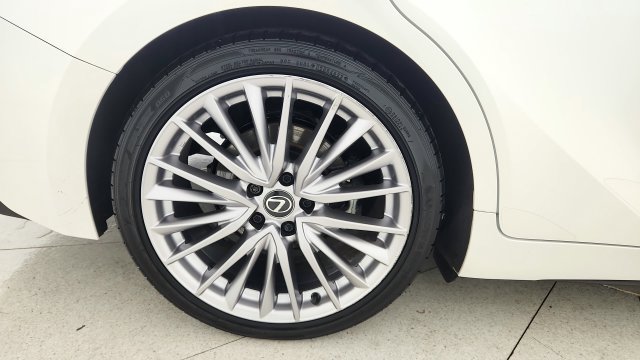 Used 2024 Lexus IS 300 w/ Premium Package RWD image 74