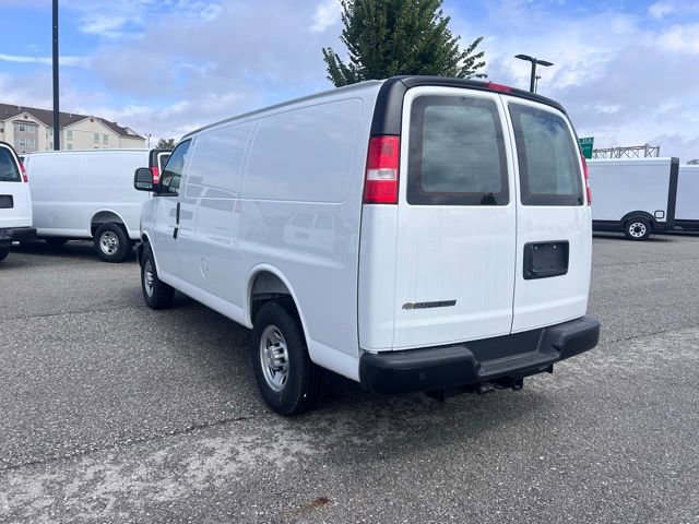 New 2025 Chevrolet Express 2500 RWD image 4