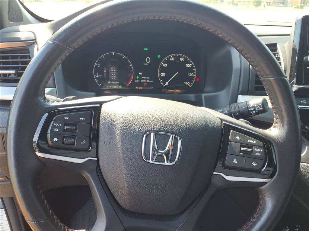 Used 2025 Honda Odyssey Sport-L image 31