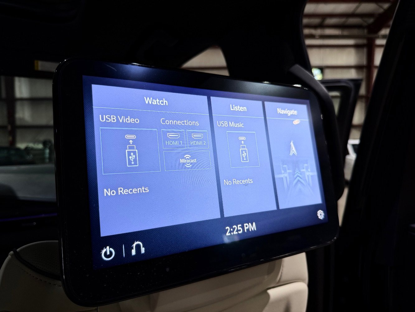 Used 2021 Cadillac Escalade Sport w/ Driver Assist Tech Package AWD/4WD image 30