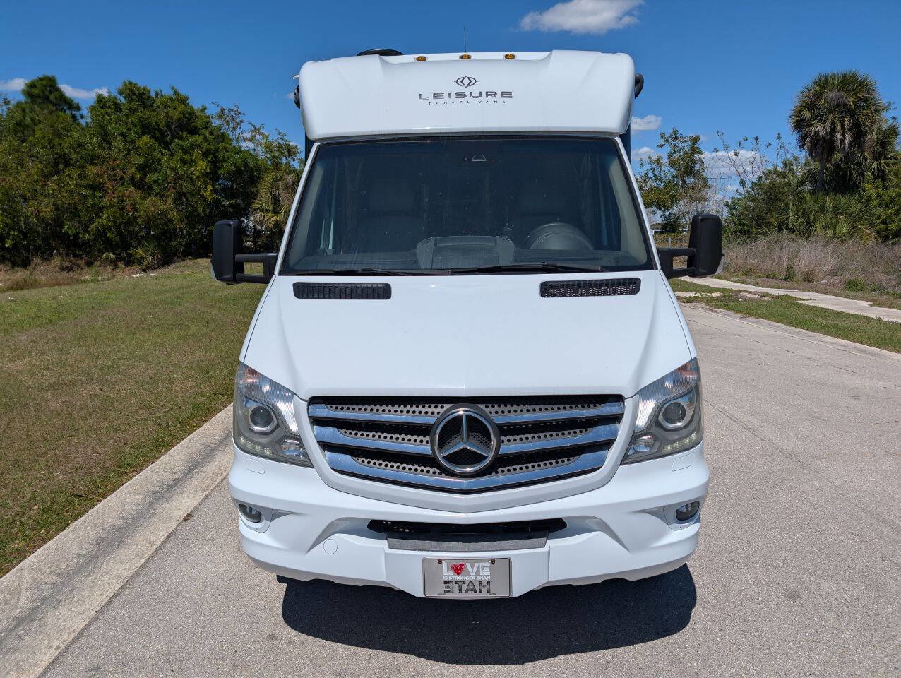 Used 2016 Mercedes-Benz Sprinter 3500 image 3