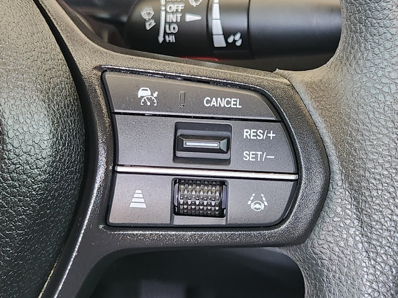Certified 2024 Honda Accord LX image 27