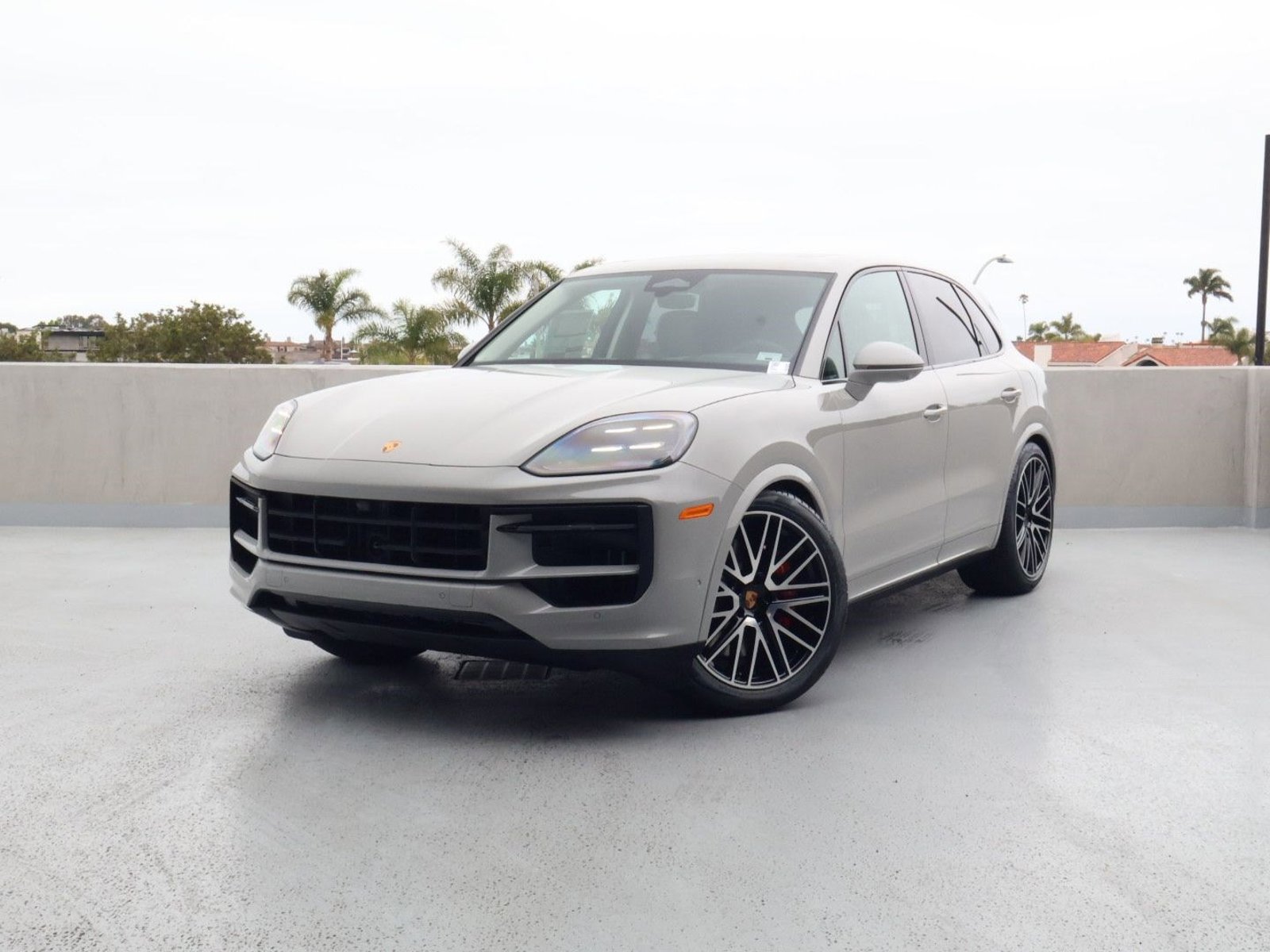 New 2026 Porsche Cayenne S