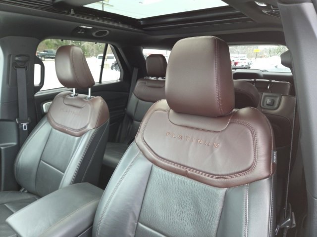 Used 2021 Ford Explorer Platinum w/ Equipment Group 601A image 19