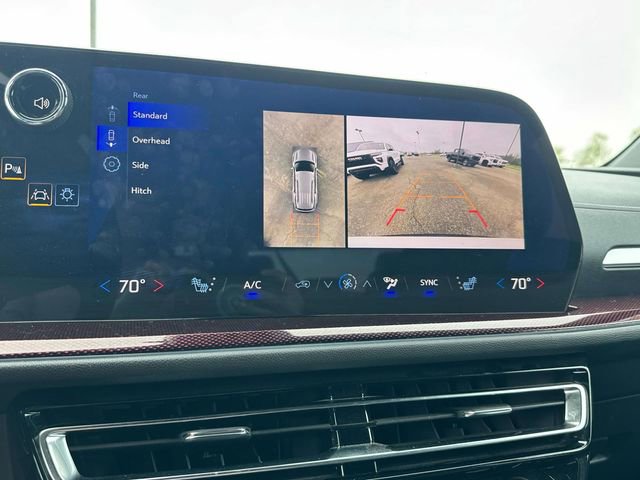Used 2025 Chevrolet Traverse Z71 w/ Driver Confidence Package AWD/4WD image 49