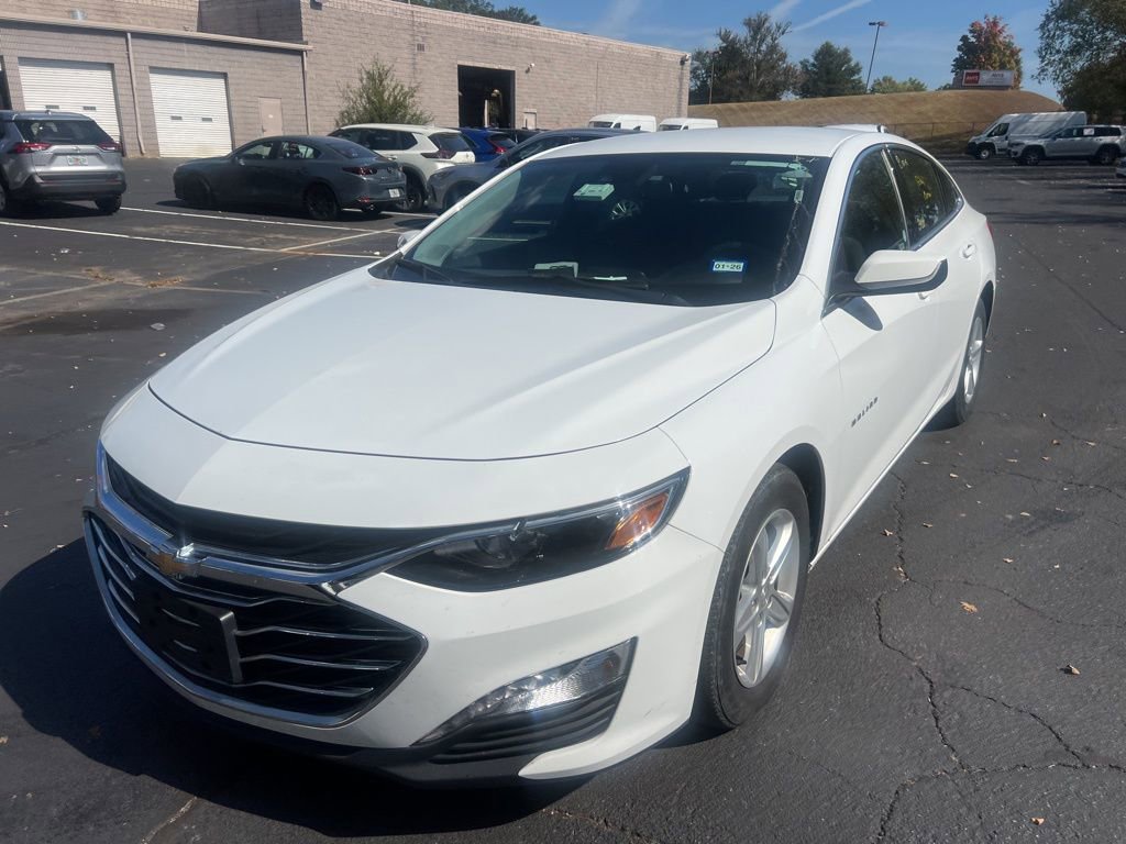 Used 2024 Chevrolet Malibu LT