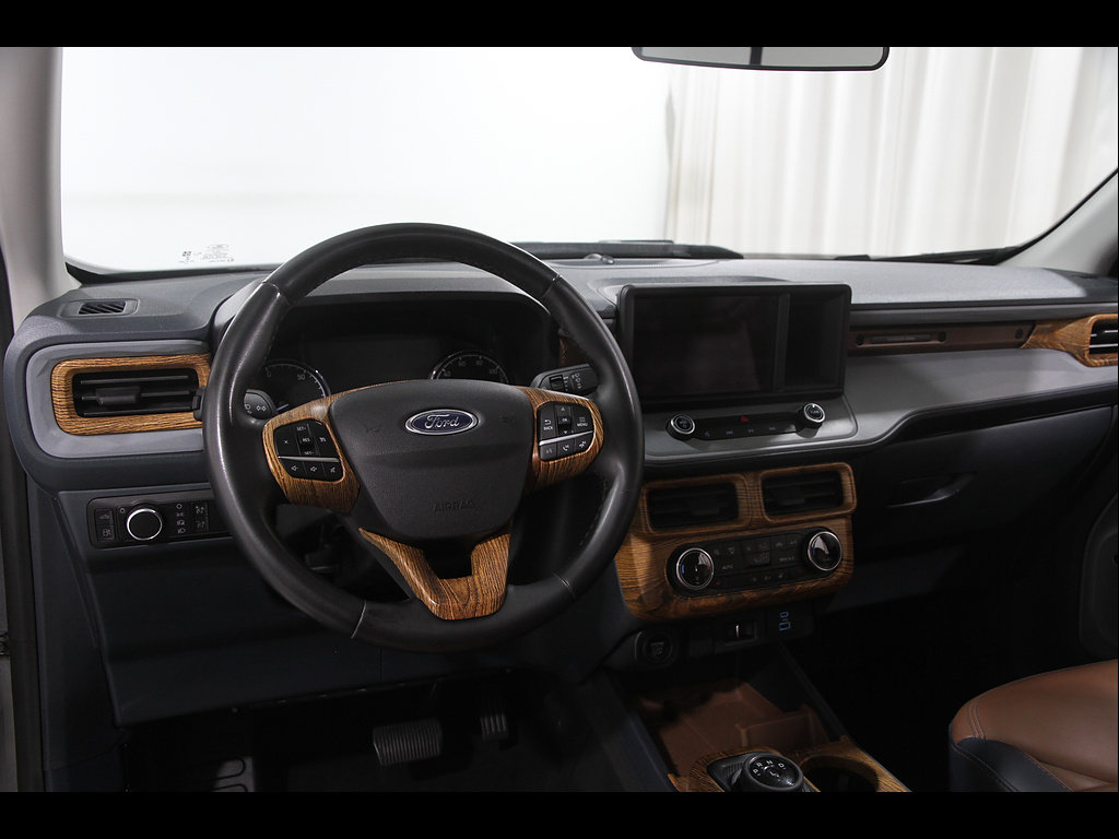 Used 2023 Ford Maverick Lariat w/ Lariat Luxury Package FWD image 6