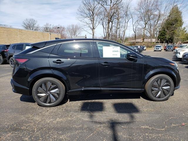 New 2025 Nissan Ariya AWD image 8