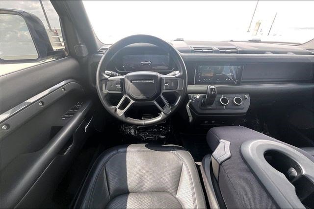 Used 2022 Land Rover Defender 110 X image 5